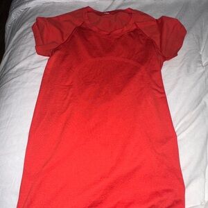 Lululemon swiftly tech top